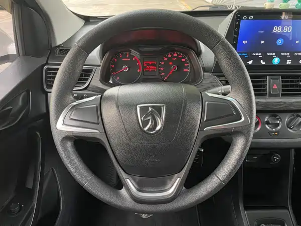Baojun 310 2020