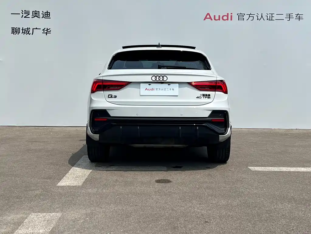 Audi Q3 Sportback 2023 — фото 5
