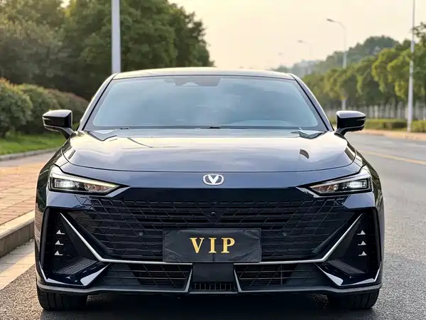 Changan UNI-V 2022