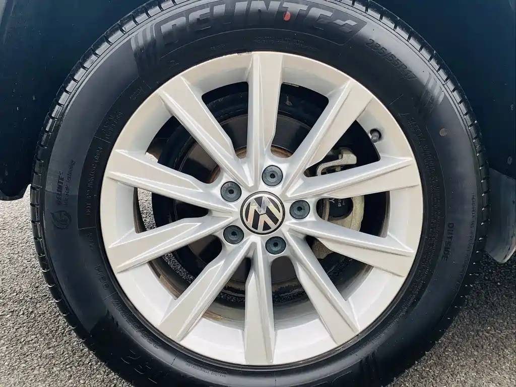 Volkswagen Tiguan 2017 — фото 21