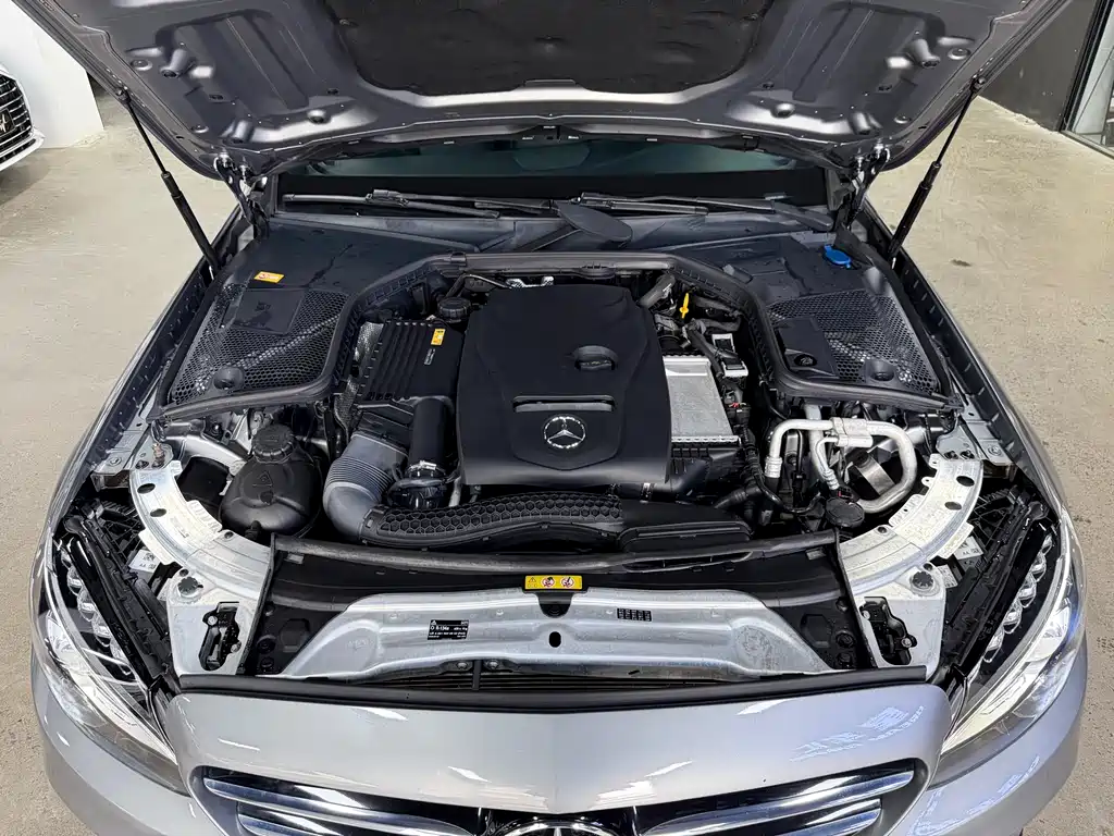 Mercedes-Benz C-Class 2016 — фото 18