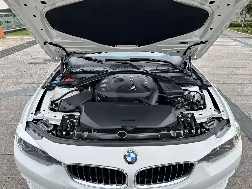 BMW 4 Series 2019 — фото 25