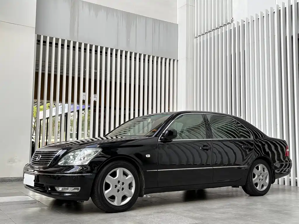 Lexus LS 2005