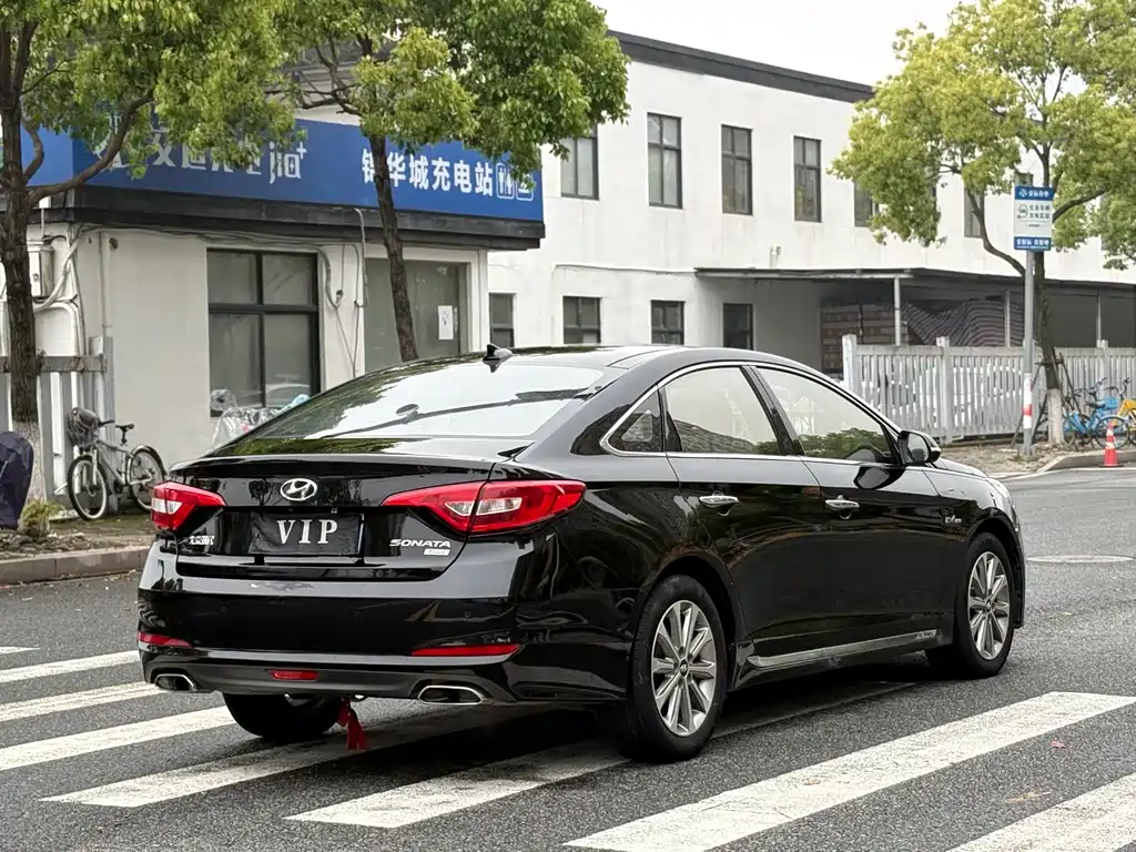 Hyundai Sonata 2016 — фото 14
