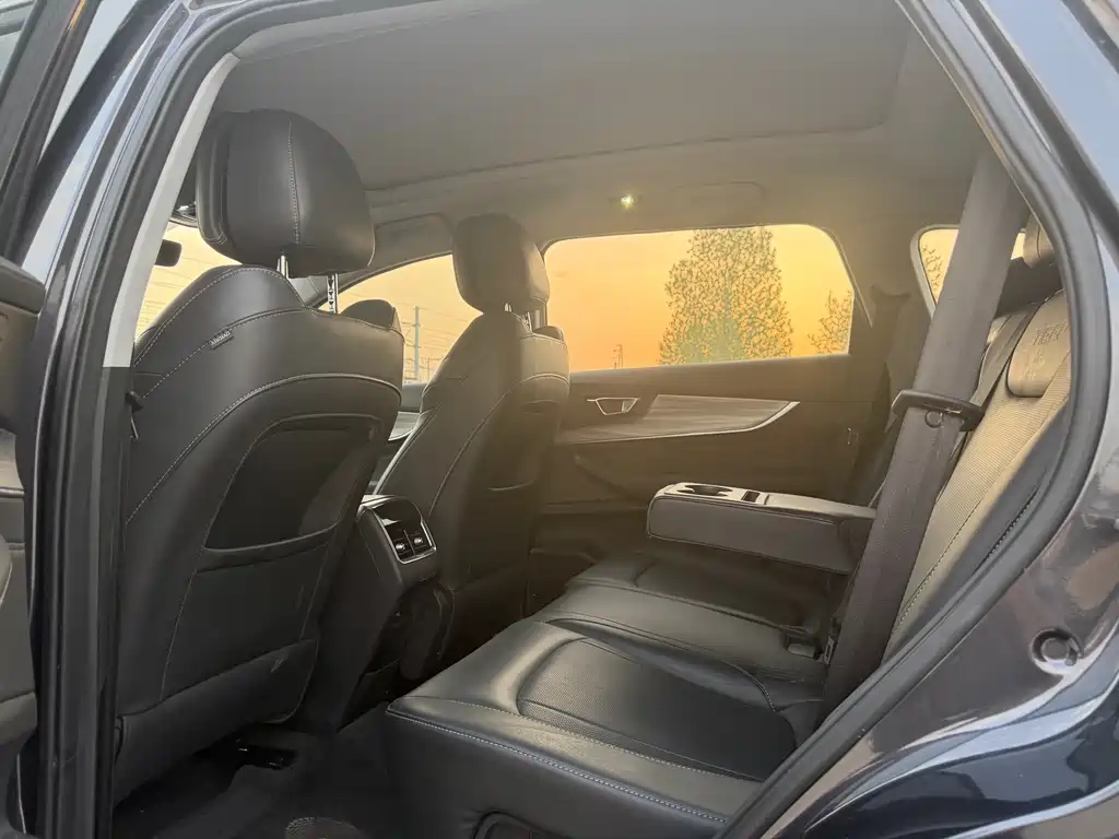 Chery Tiggo 8 PLUS 2021 — фото 12