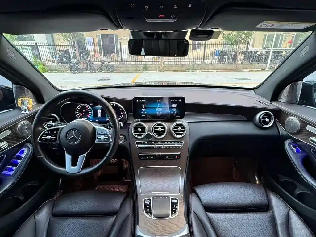 Mercedes-Benz GLC 2020
