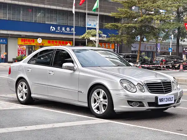 Mercedes-Benz E-Class 2008