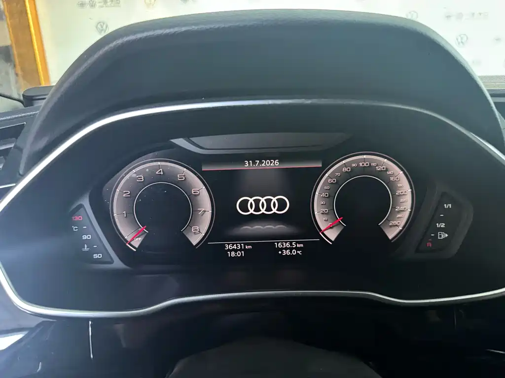Audi Q3 2023 — фото 11