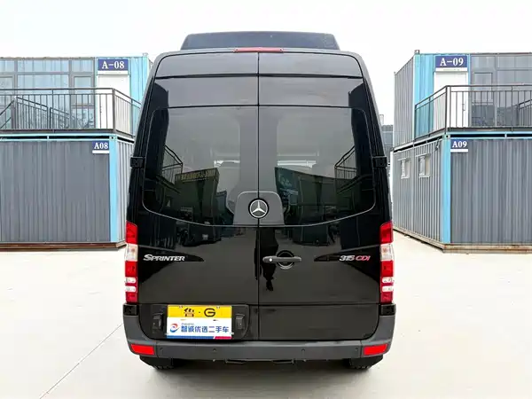Mercedes-Benz Sprinter 2012