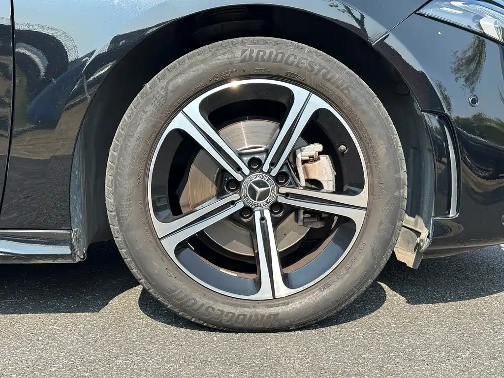 Mercedes-Benz A-Class 2023 — фото 16