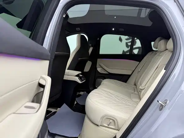 NIO EC6 2025