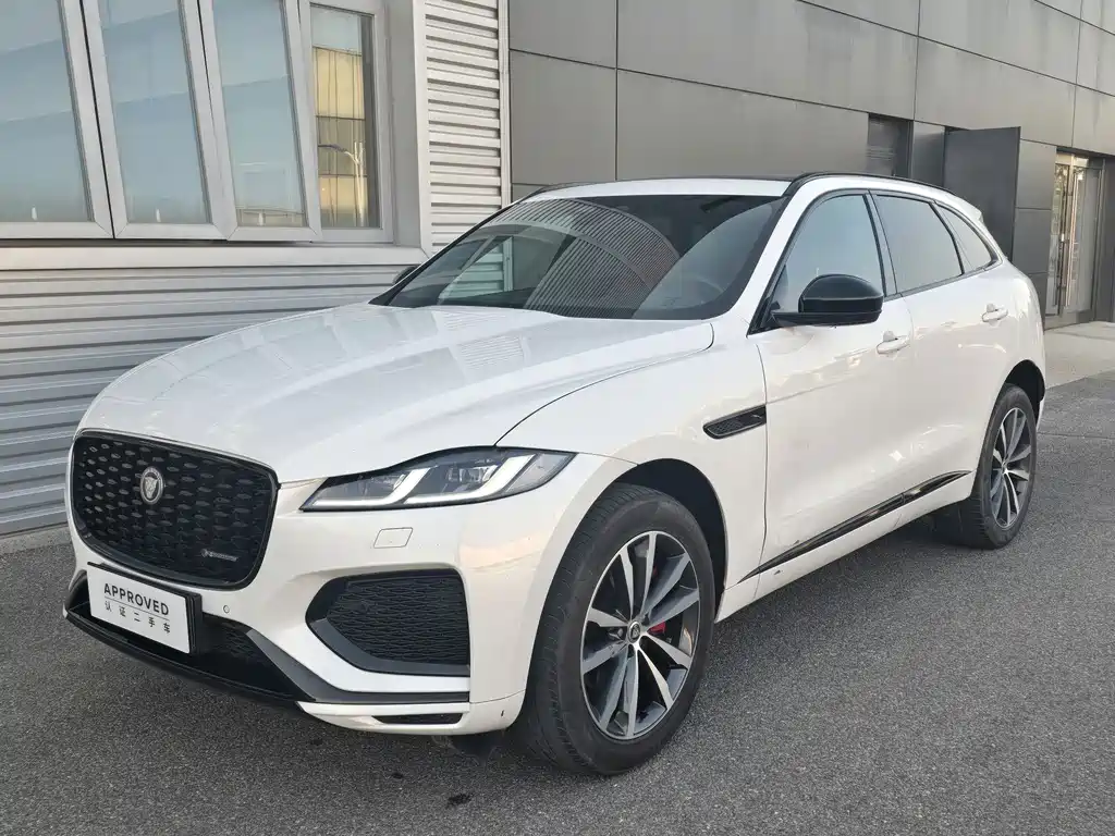 Jaguar F-PACE 2024