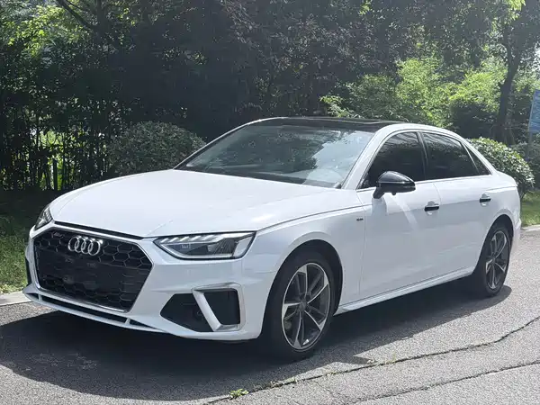 Audi A4L 2020