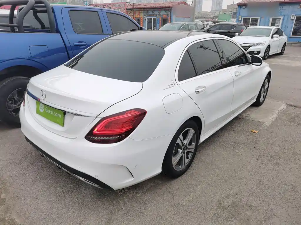 Mercedes-Benz C-Class 2018