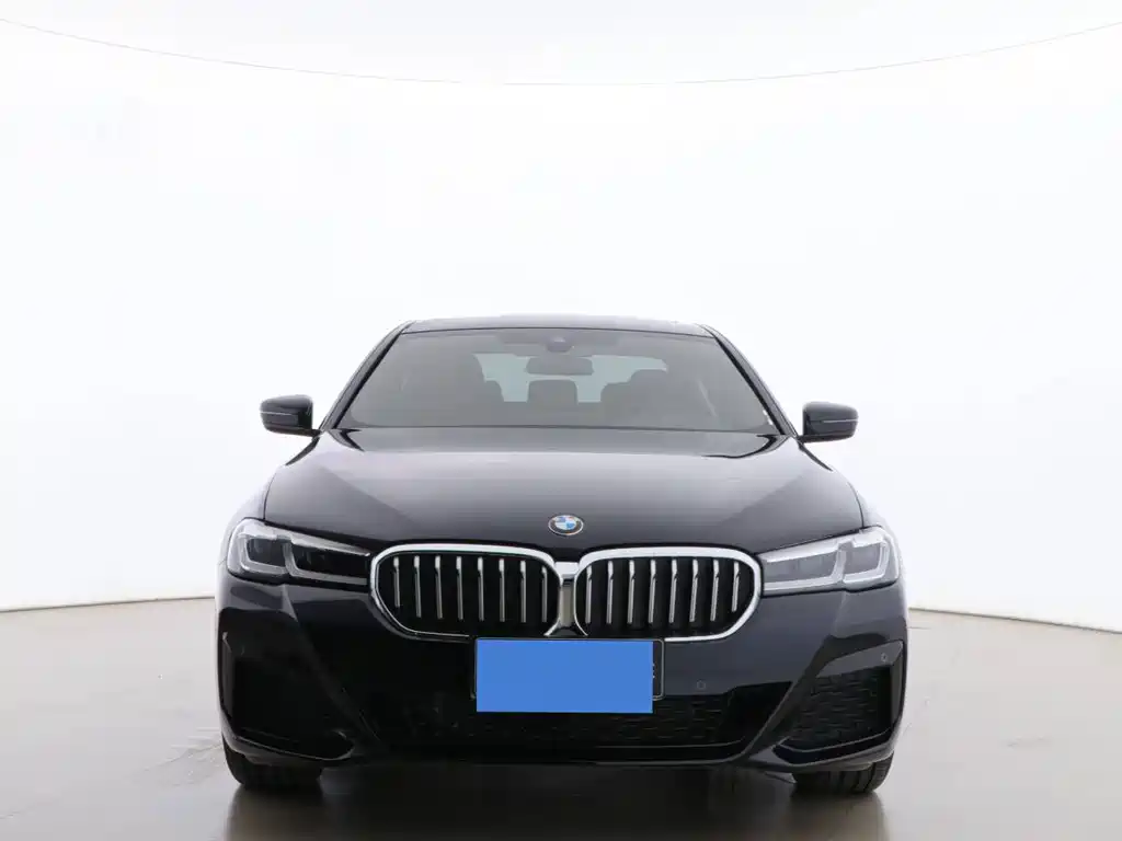 BMW 5 Series 2023