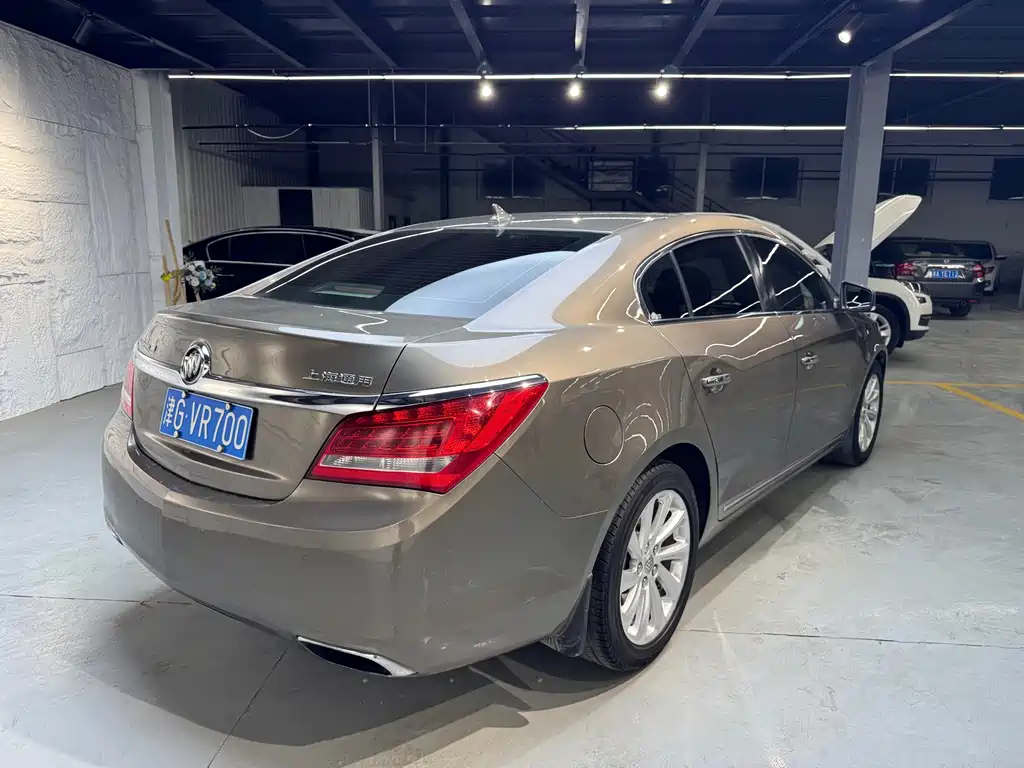 Buick LaCrosse 2015 — фото 15
