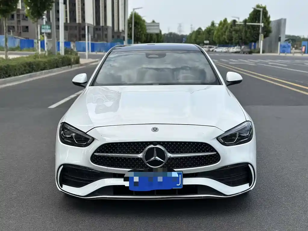 Mercedes-Benz C-Class 2023