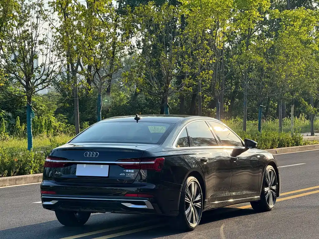Audi A6L 2024
