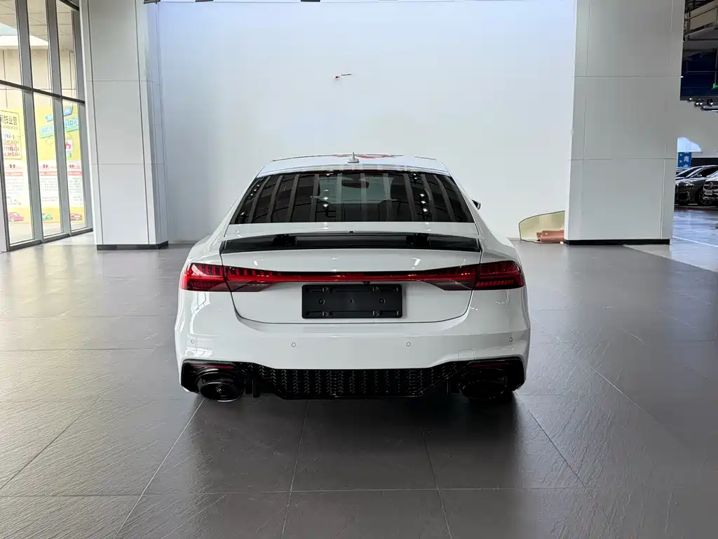 Audi A7 2023 — фото 20
