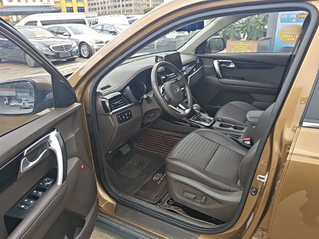 Kia Sportage 2018 — фото 16