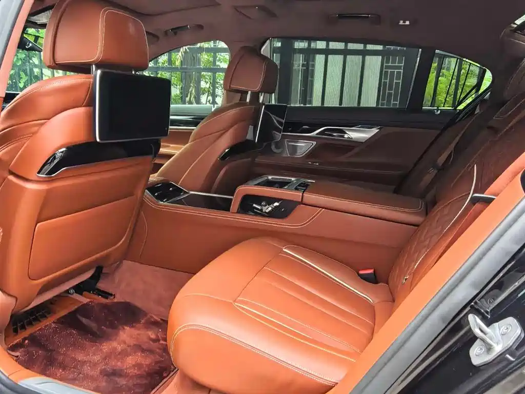 BMW 7 Series 2019