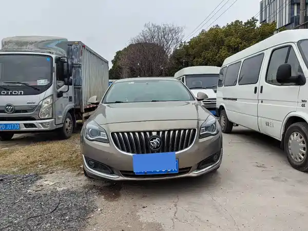Buick Regal 2016