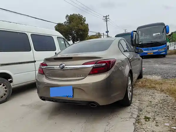 Buick Regal 2016