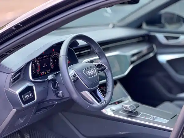 Audi A6L 2023