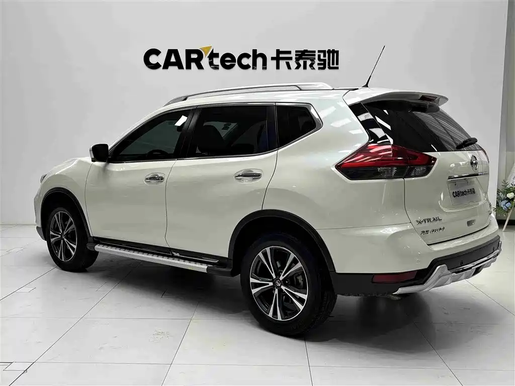 Nissan X-Trail 2020 — фото 12