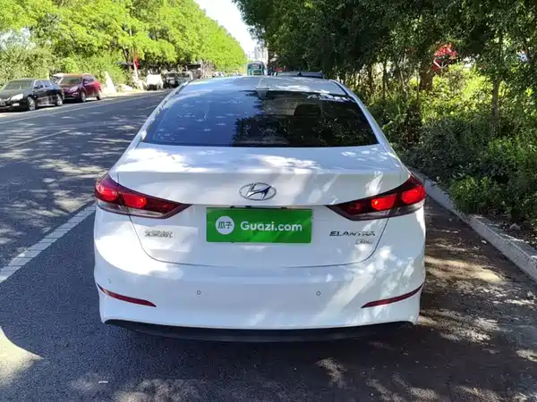 Hyundai Celesta 2018
