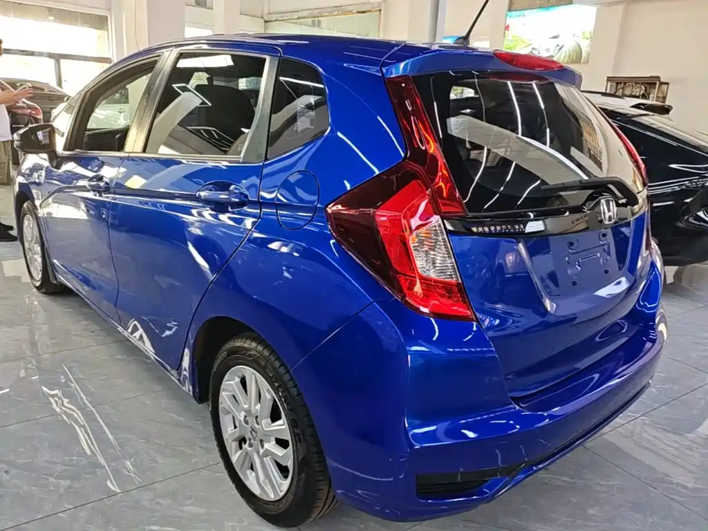 Honda Fit 2018 — фото 5