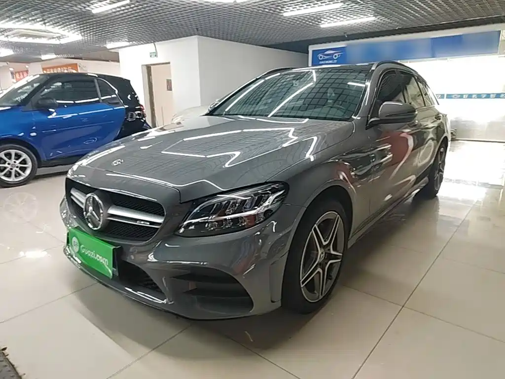 Mercedes-Benz C-Class 2020