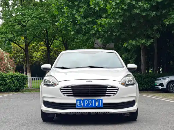 Ford Escort 2019
