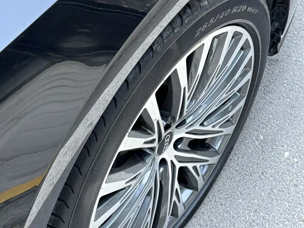 Audi A8 2024 — фото 10