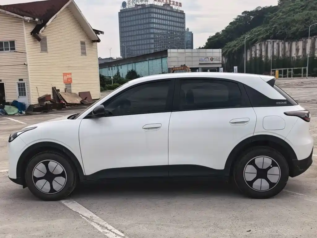 Geely Galaxy Starwish 2025