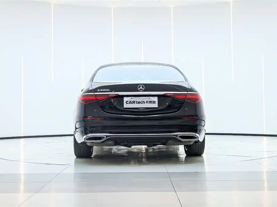 Mercedes-Benz S-Class 2024