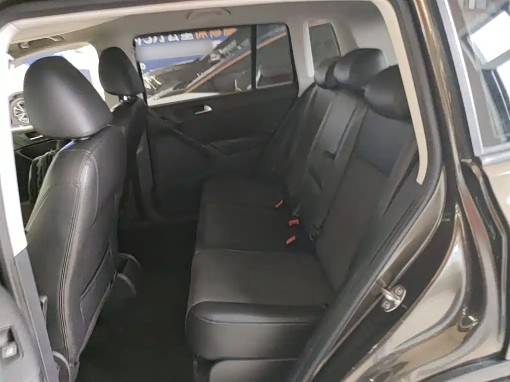 Volkswagen Tiguan 2015 — фото 17