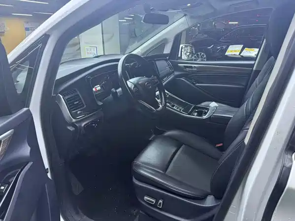 GAC Trumpchi M8 2022