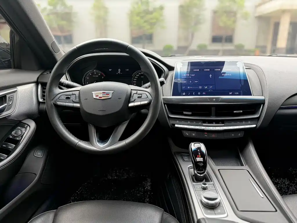Cadillac CT5 2021 — фото 10