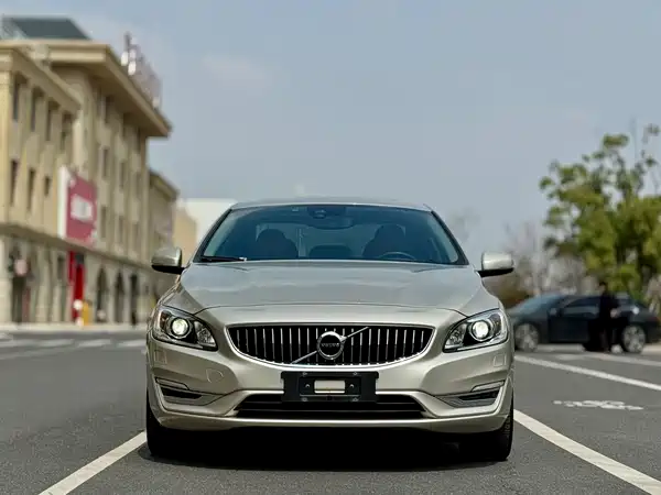 Volvo S60 2018