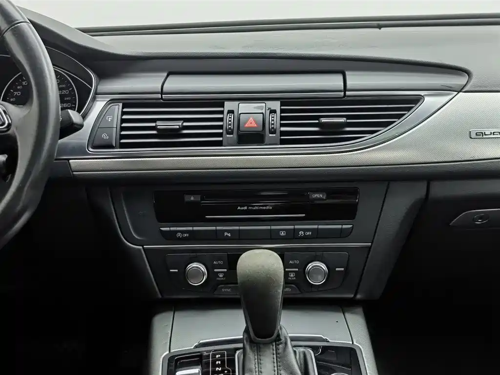 Audi A6L 2016 — фото 12