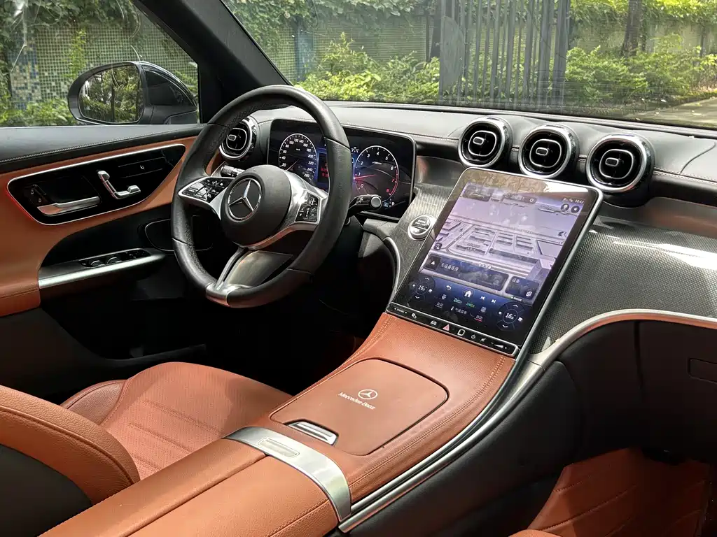 Mercedes-Benz GLC 2023 — фото 13