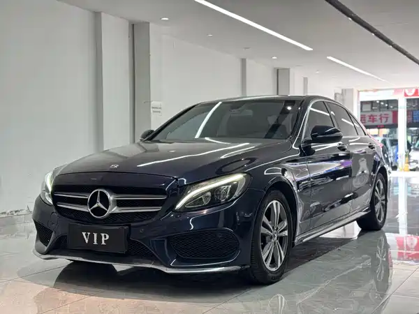 Mercedes-Benz C-Class 2018