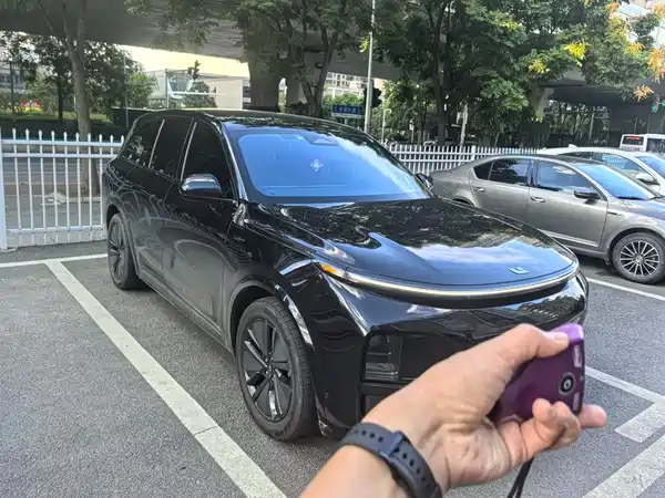 Li Auto L8 2024