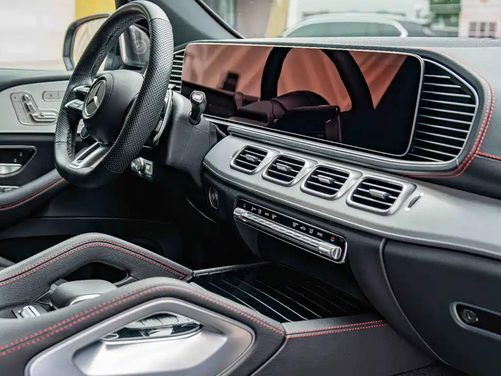 Mercedes-Benz GLE AMG 2024 — фото 15
