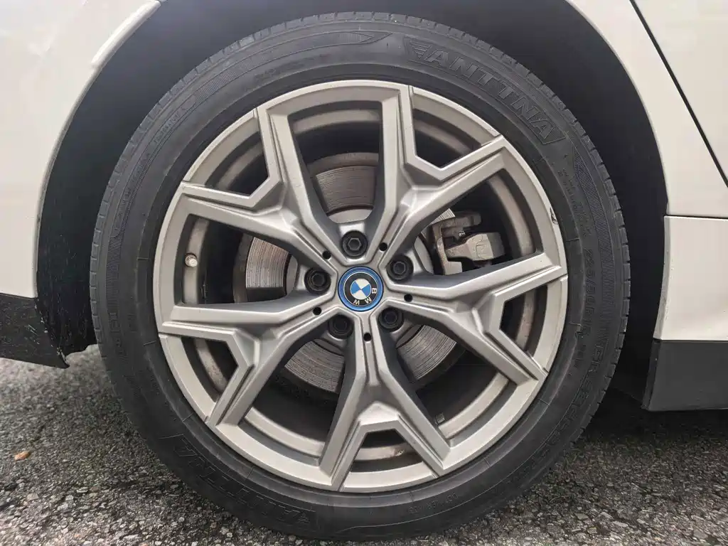BMW i3 2024 — фото 12