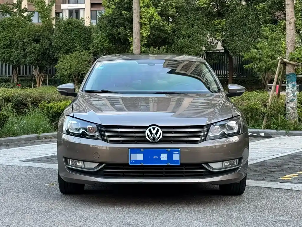 Volkswagen Passat 2012