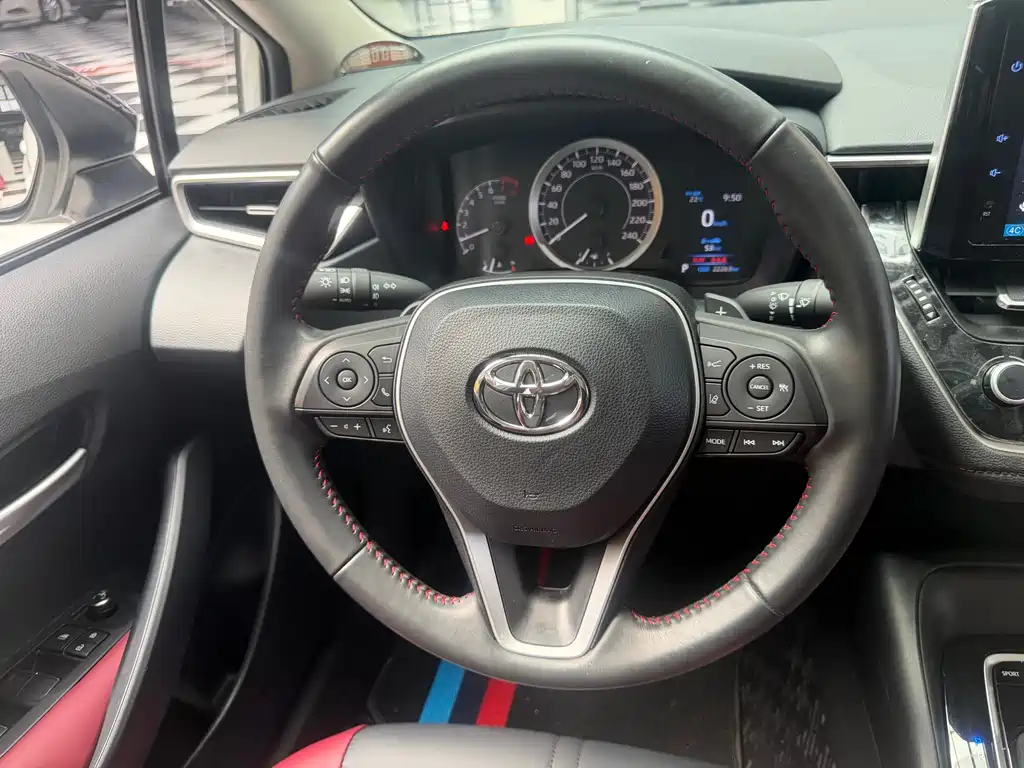 Toyota Corolla 2022 — фото 14