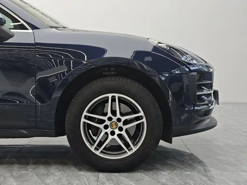 Porsche Macan 2020 — фото 5