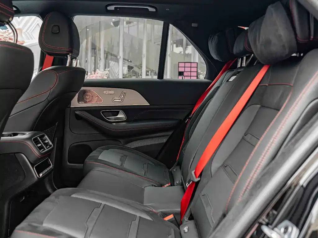 Mercedes-Benz GLE AMG 2024 — фото 19